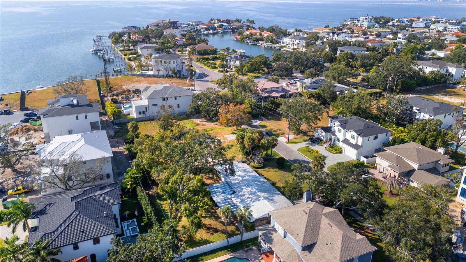 SUNSET PARK - Residential