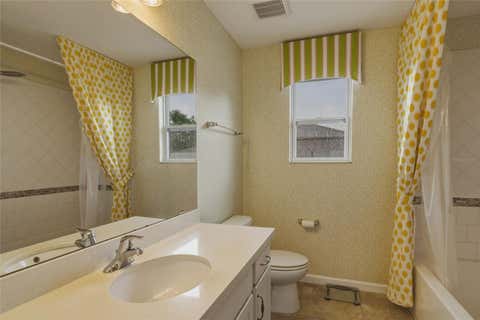 Tiny photo for 16742 Abbey Hill Court, Clermont, FL 34711 (MLS # G5113324)