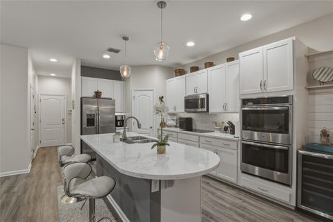 Tiny photo for 16742 Abbey Hill Court, Clermont, FL 34711 (MLS # G5113324)