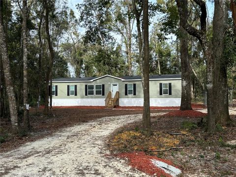 A home in CHIEFLAND