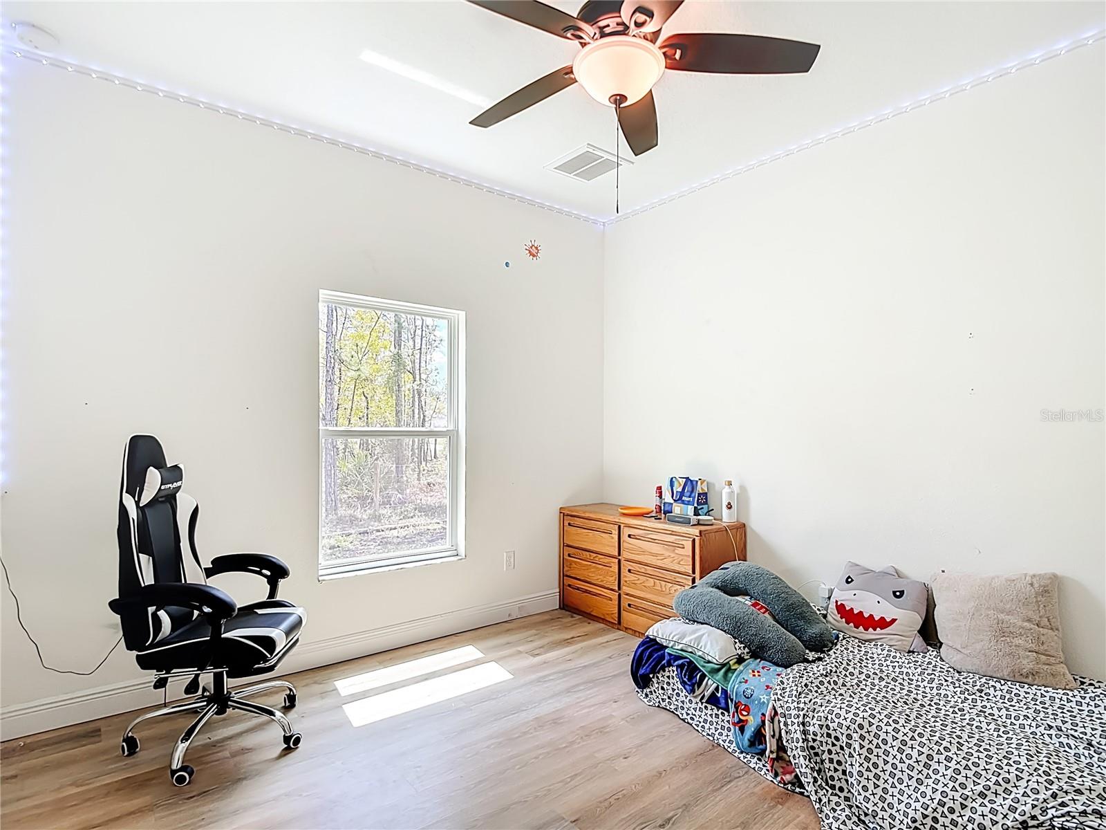 ROYAL HIGHLANDS - Residential