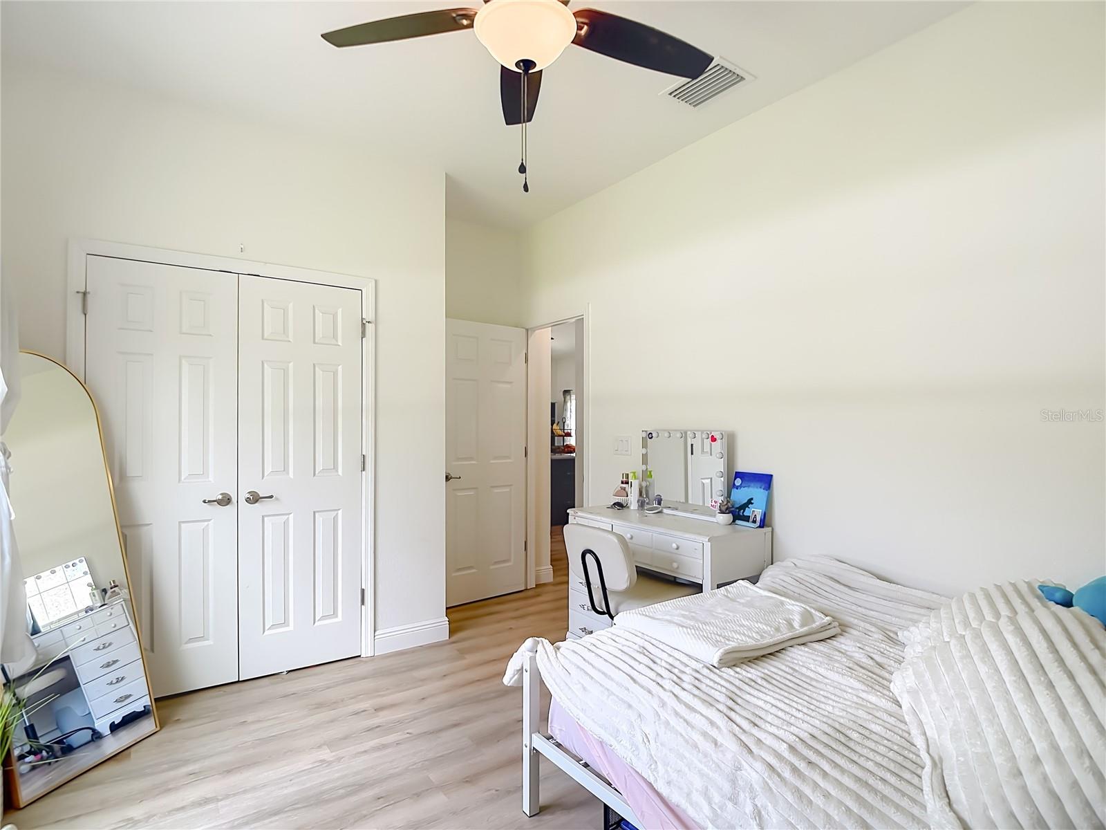 ROYAL HIGHLANDS - Residential