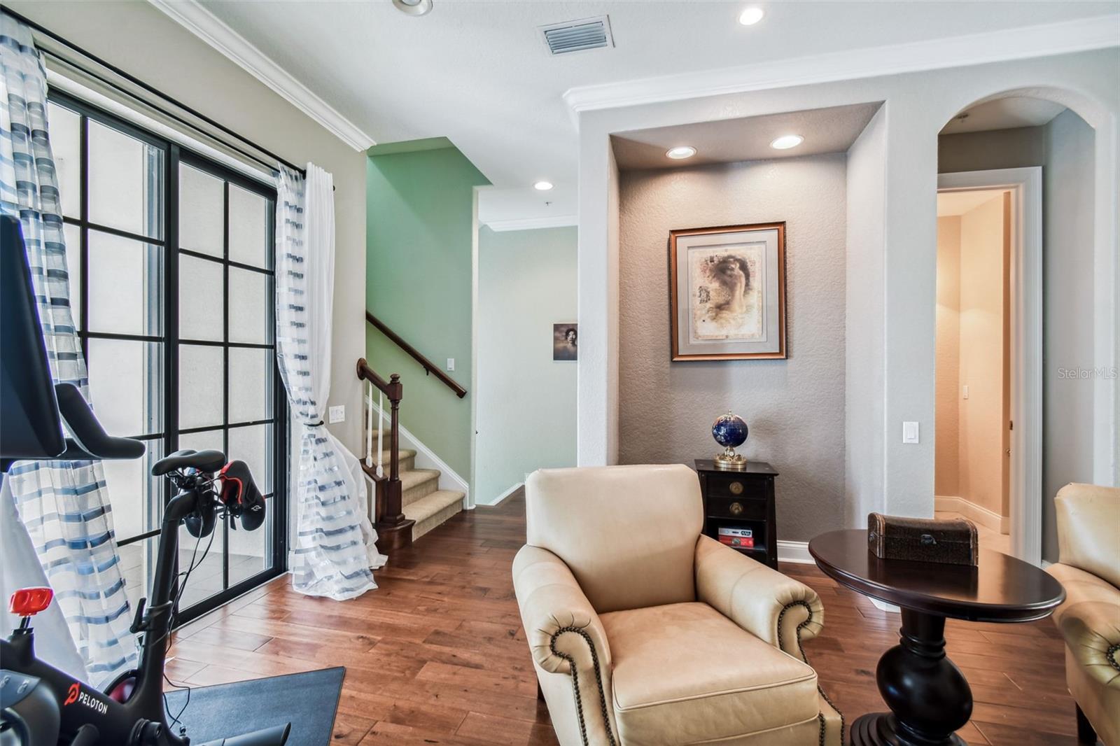 WESTSHORE YACHT CLUB TWNHMS - Residential