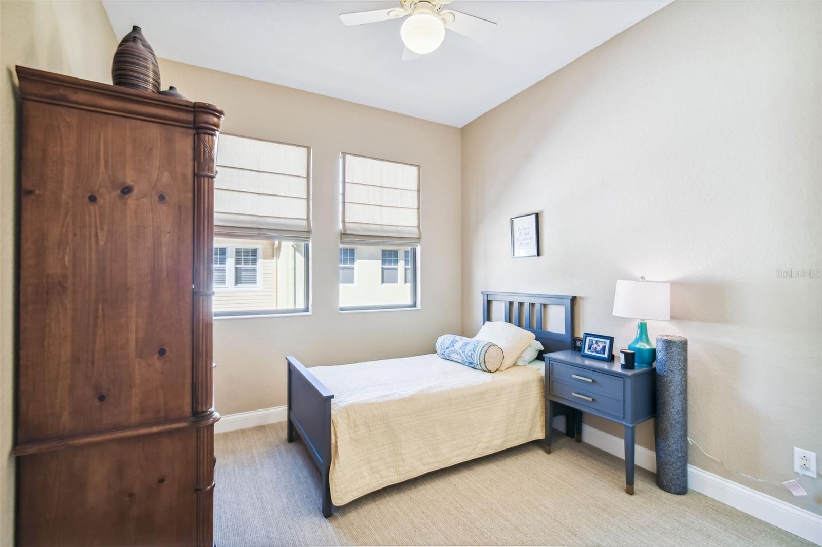 WESTSHORE YACHT CLUB TWNHMS - Residential