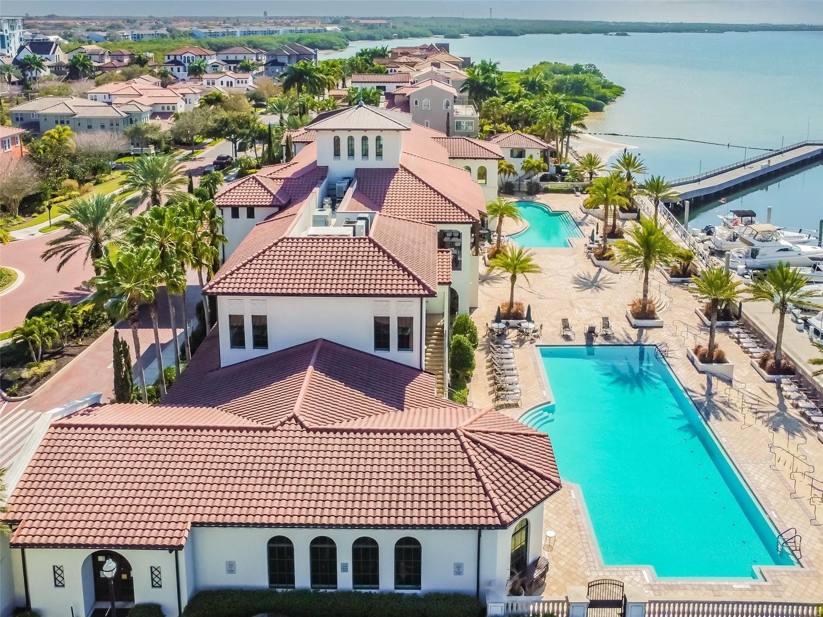 WESTSHORE YACHT CLUB TWNHMS - Residential