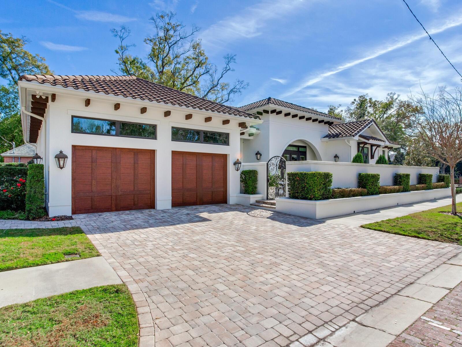 GOLF VIEW PLACE - Residential