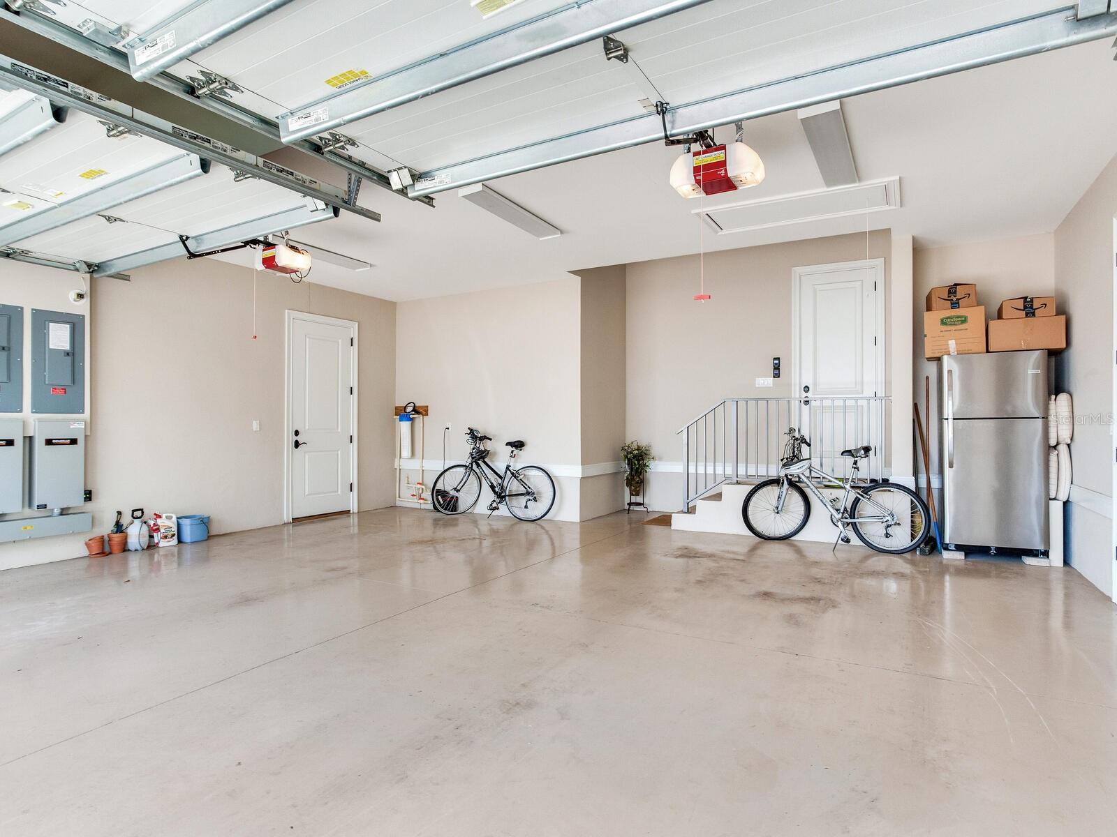 GOLF VIEW PLACE - Residential