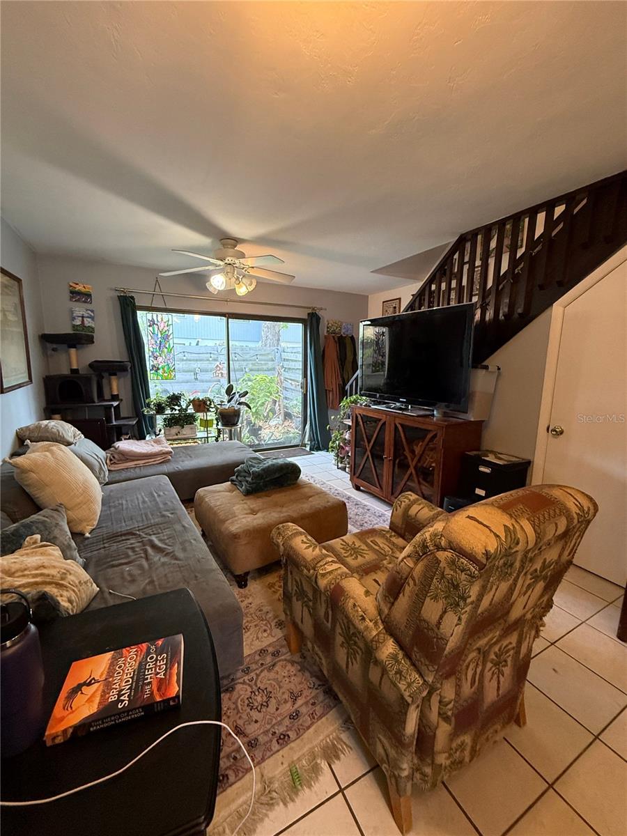 FOXMOOR - Residential Lease