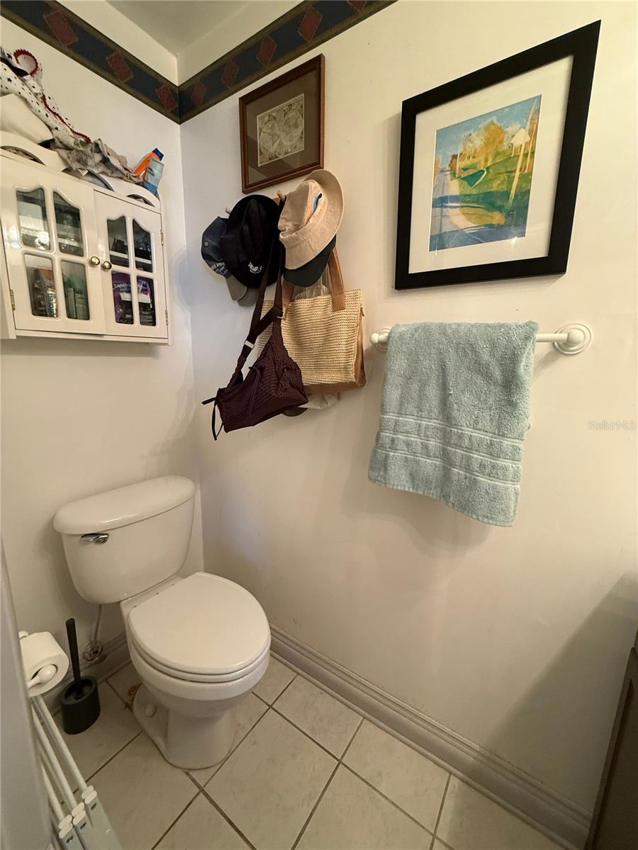 FOXMOOR - Residential Lease