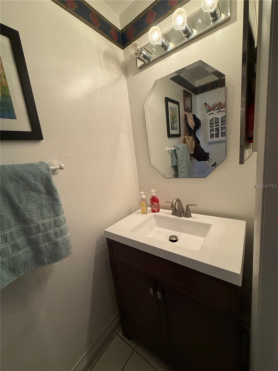 FOXMOOR - Residential Lease