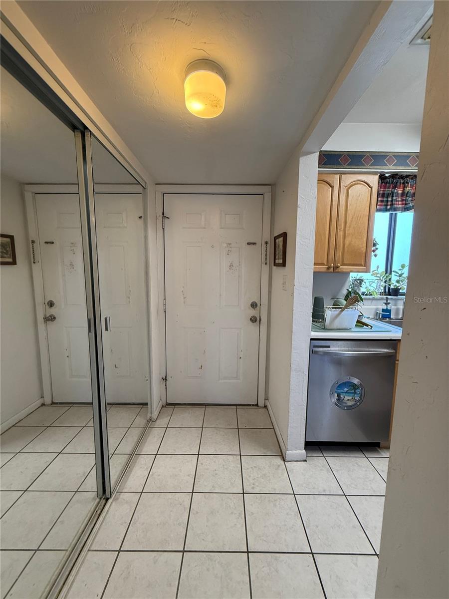 FOXMOOR - Residential Lease