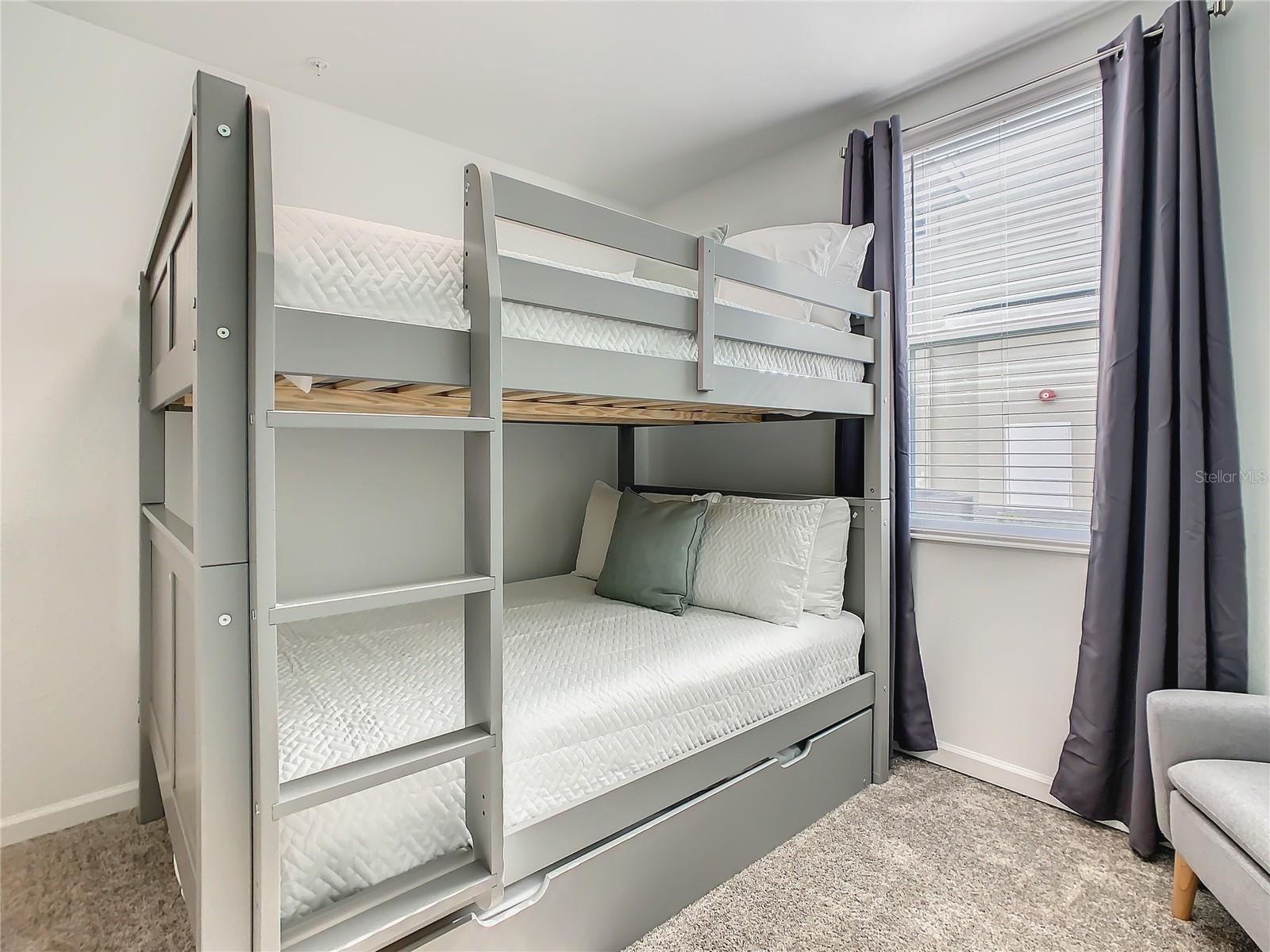 CHAMPIONSGATE CONDO NO 2 - Residential