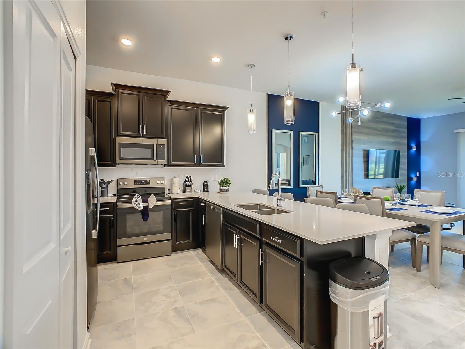 CHAMPIONSGATE CONDO NO 2 - Residential