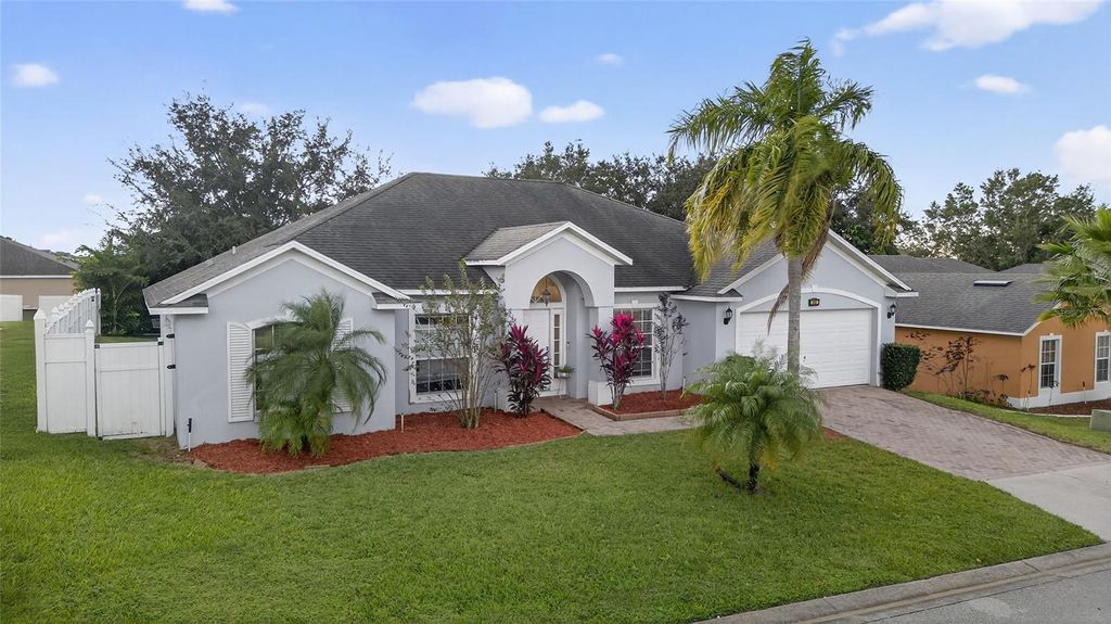 Photo of 348 Dolcetto Drive, Davenport, FL 33897 (MLS # O6356511)