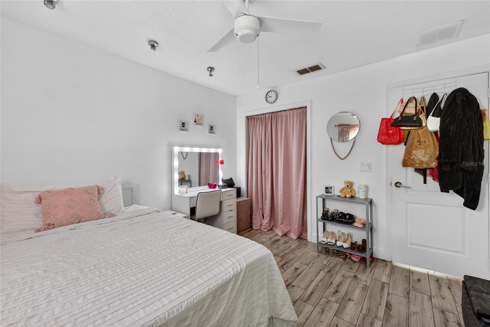 TUSCAN RIDGE PH 02 - Residential