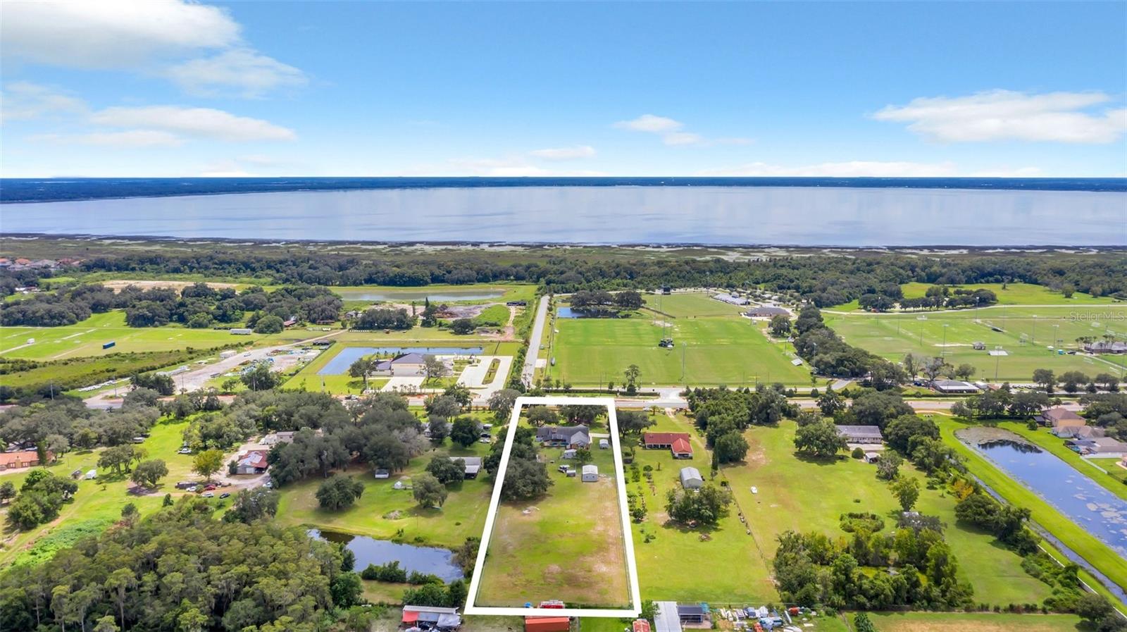 SOUTH SEMORAN FARMS UN 2 UNREC - Residential