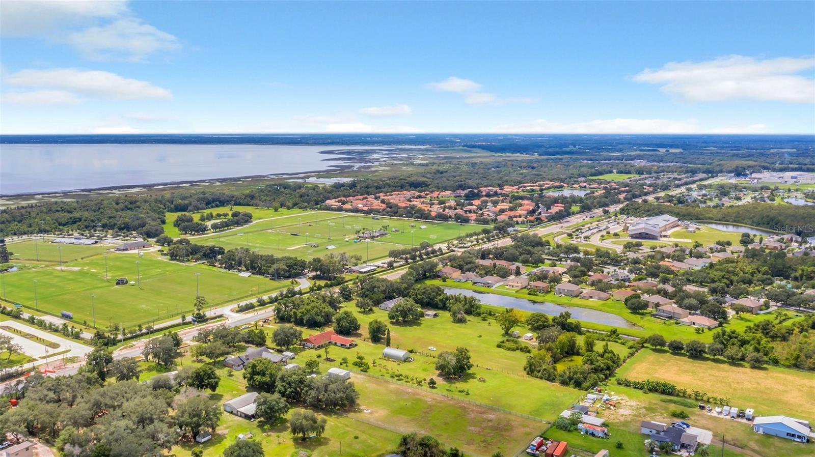 SOUTH SEMORAN FARMS UN 2 UNREC - Residential