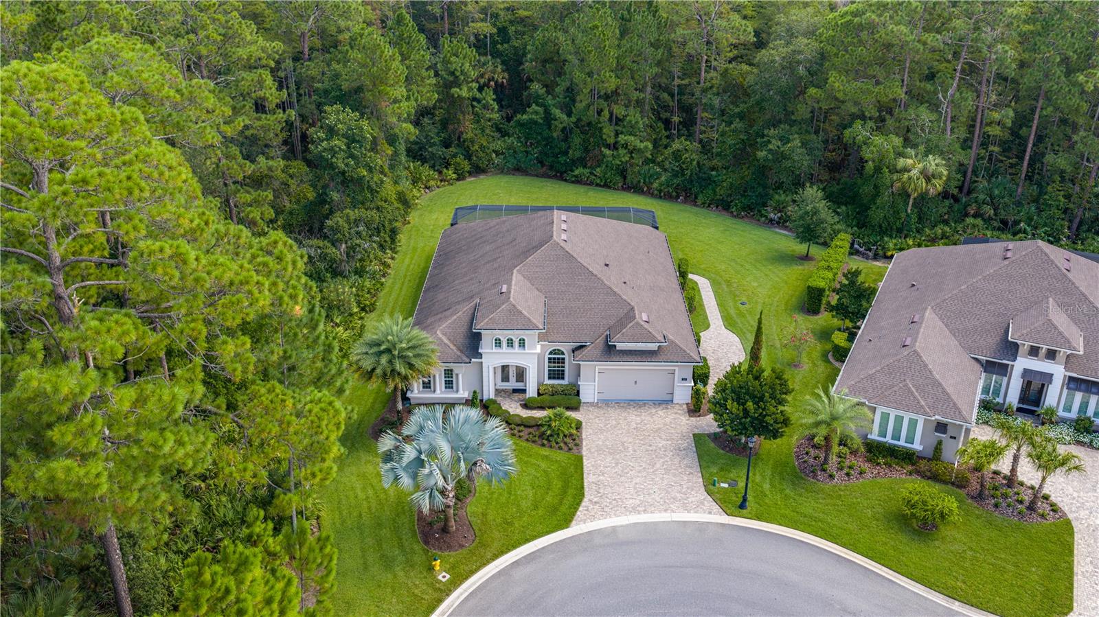 214 ASHWOOD COURT
