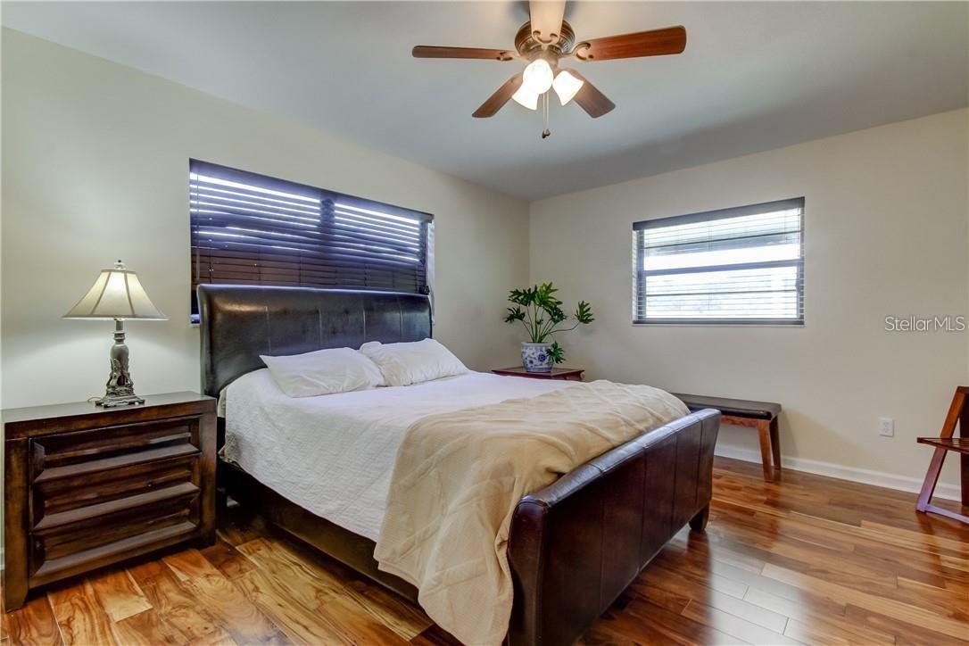 GOLDEN ACRES - Residential Lease