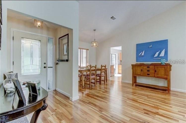 GOLDEN ACRES - Residential Lease