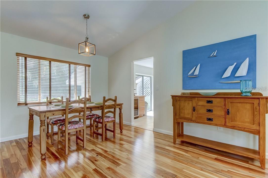 GOLDEN ACRES - Residential Lease