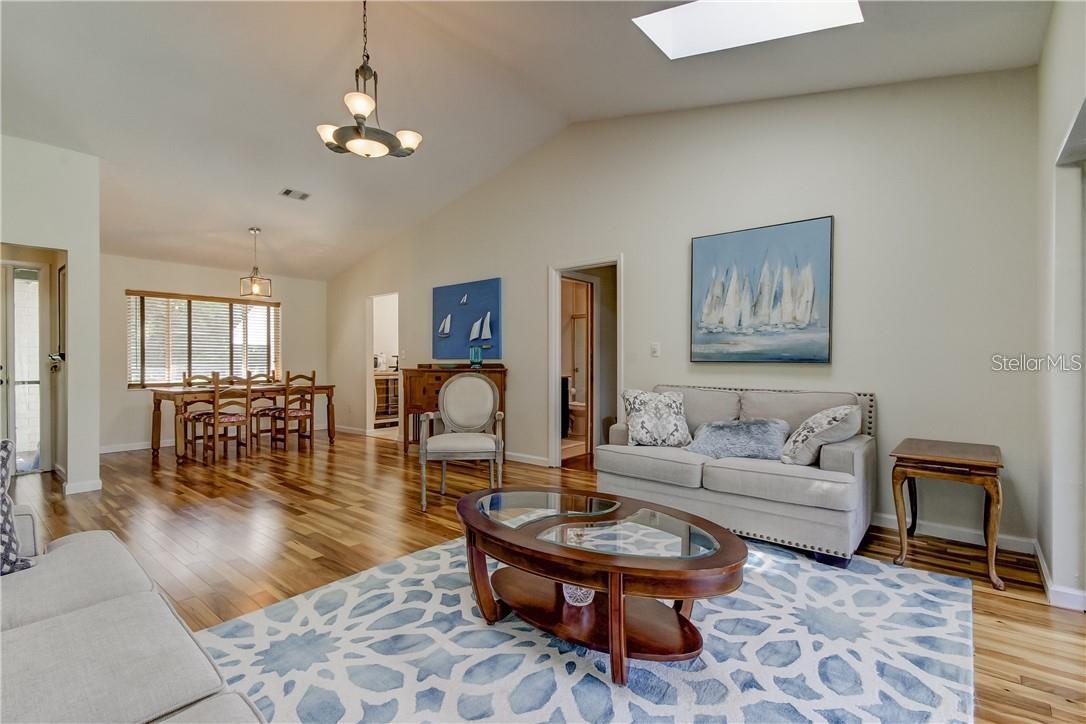 GOLDEN ACRES - Residential Lease