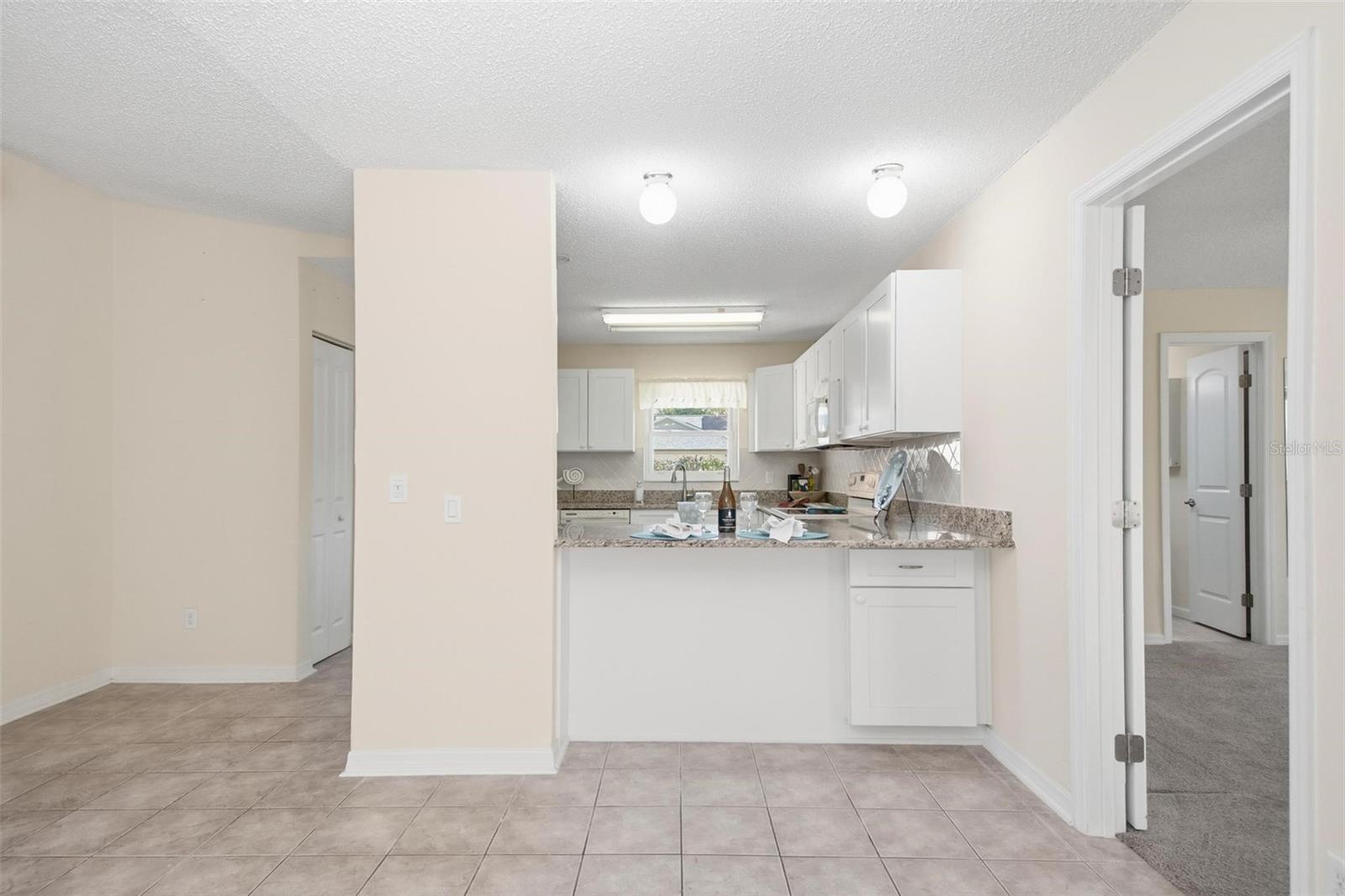 BELLE TERRE COMMUNITY - Residential