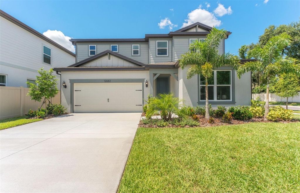 Photo of 12682 Glenn Creek Drive, Riverview, FL 33569 (MLS # TB8342129)
