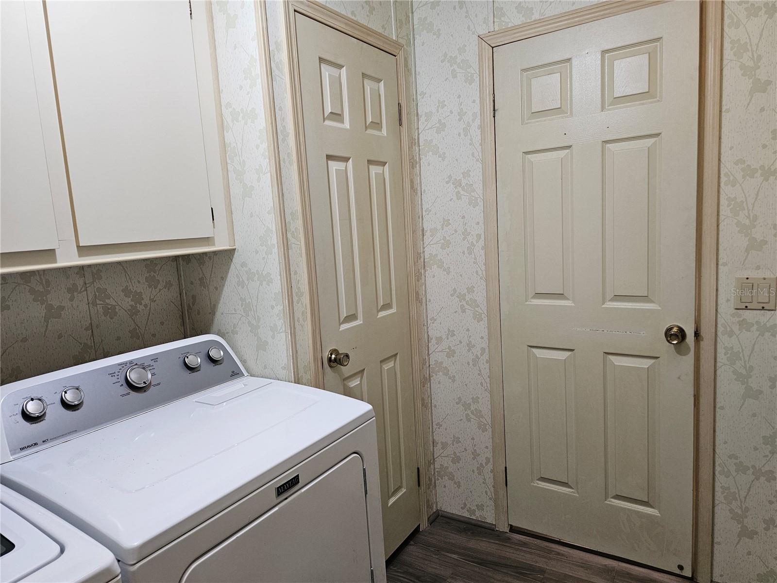 GULL-AIRE VILLAGE - Residential