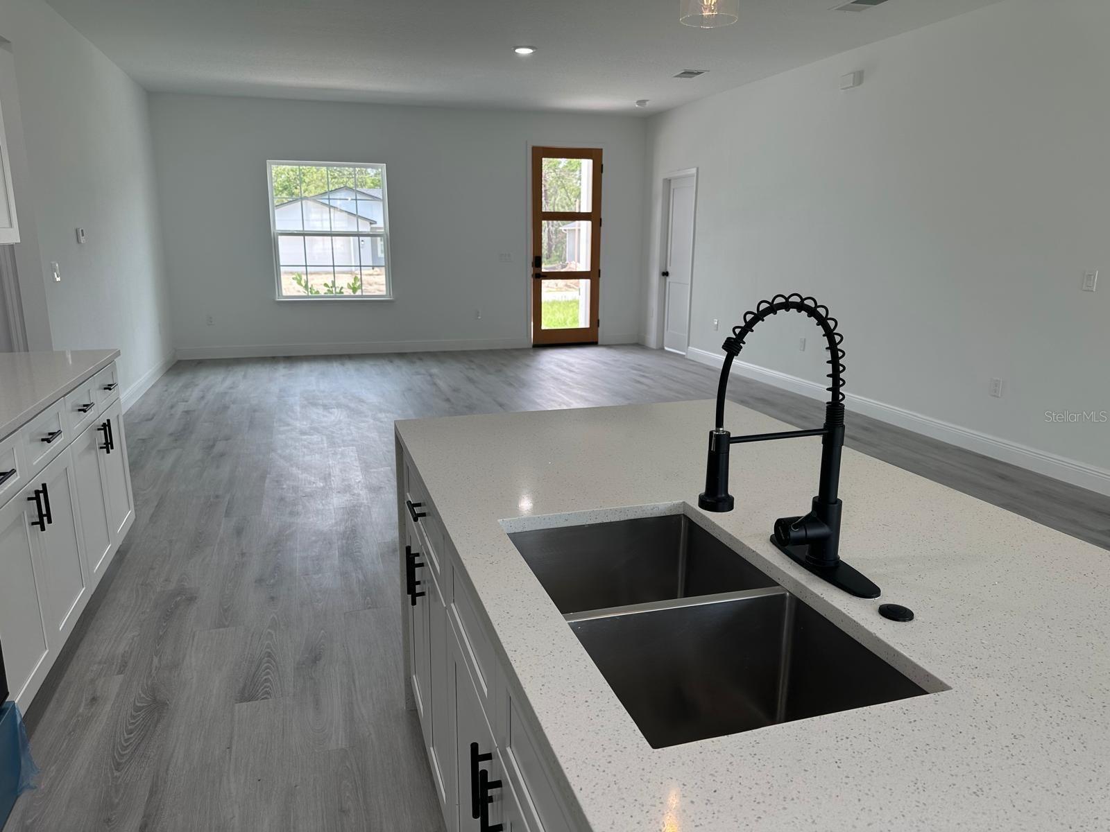 MARION OAKS UN SEVEN - Residential Lease