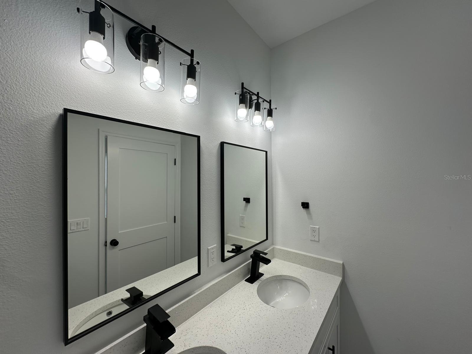 MARION OAKS UN SEVEN - Residential Lease