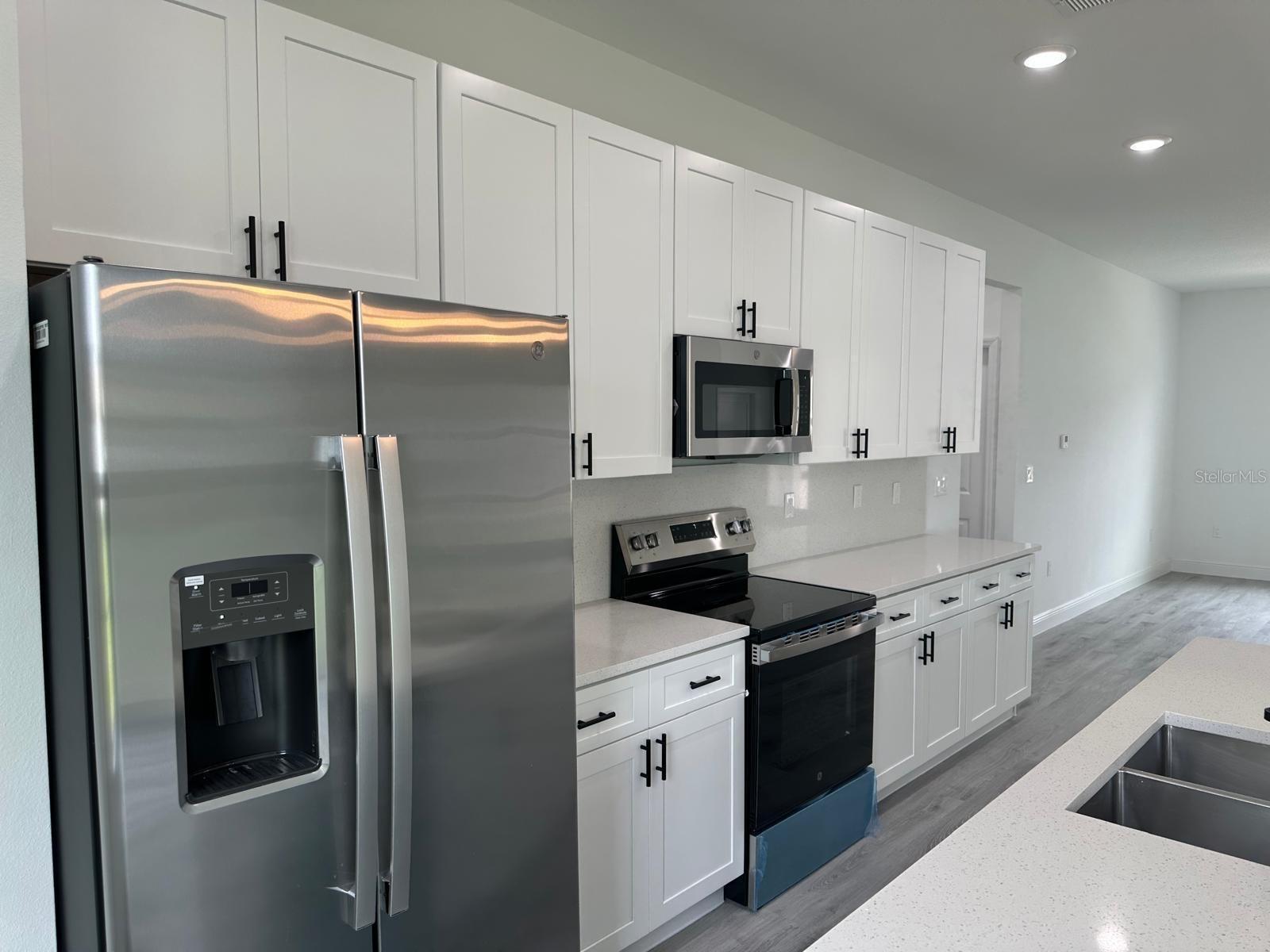 MARION OAKS UN SEVEN - Residential Lease