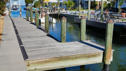 A home in LONGBOAT KEY