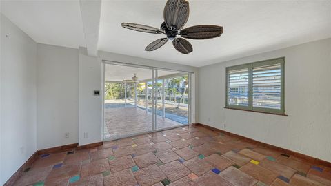 A home in LONGBOAT KEY