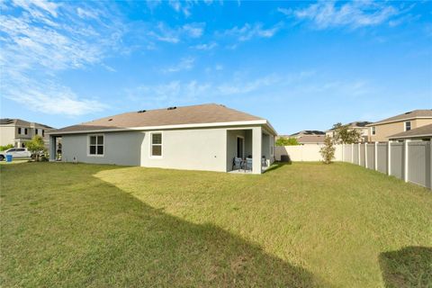 A home in WIMAUMA