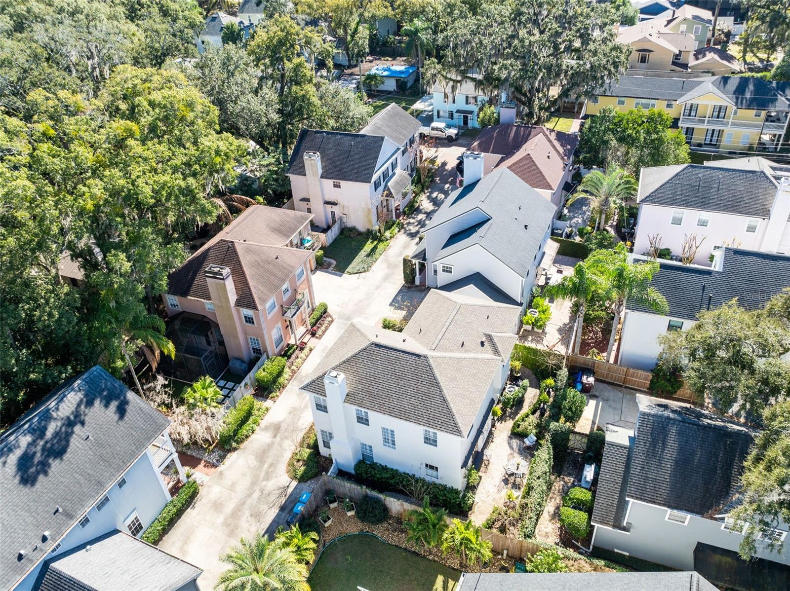 PORCHES ATKINS PLACE - Residential