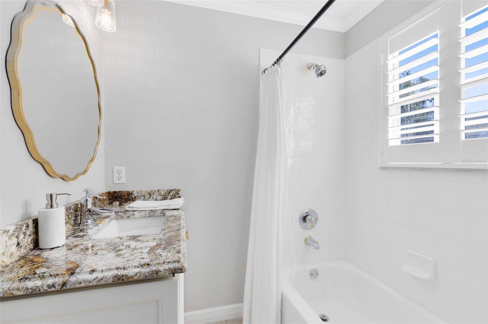 PORCHES ATKINS PLACE - Residential