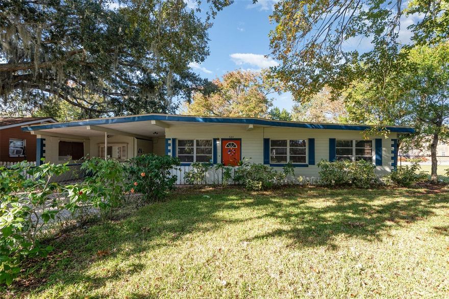 5.125% Rate Assumable FHA with ROAM!

Your new home is moments away from the beach, from the river, shopping, restaurants and grocery stores. Boasting a New Roof from 2023 and New HVAC from 2022, it also has a functioning fire place. An oversized lot that’s fenced in gives you plenty of space to relax. Close to the Daytona Speedway, the Daytona International Airport, and with NO HOA this home is move in ready. Be sure to request a showing - you don’t want to pass this one up!