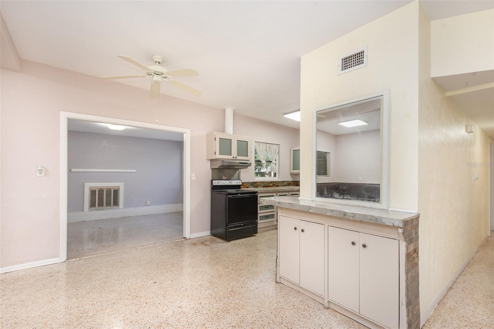 MASON & CARSWELLS HOLLY HILL - Residential