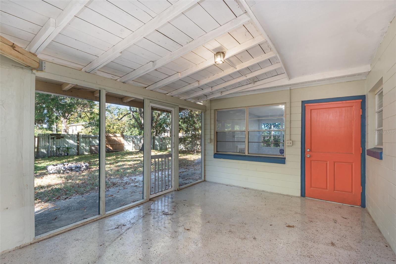 MASON & CARSWELLS HOLLY HILL - Residential