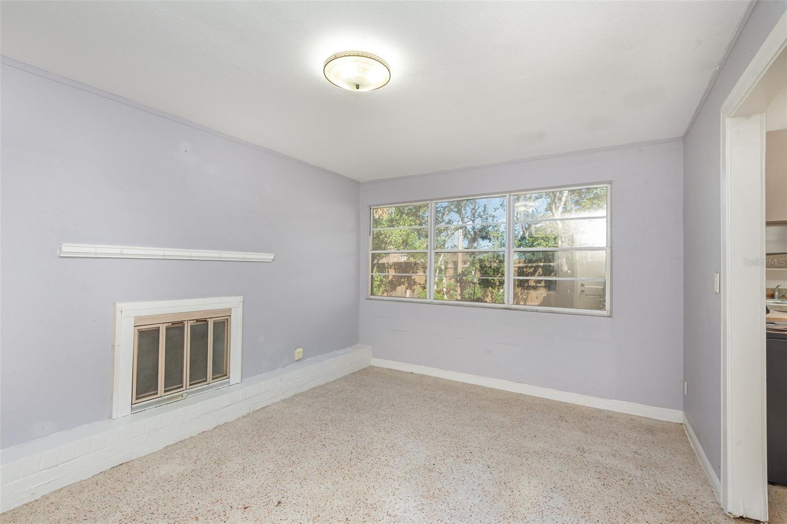 MASON & CARSWELLS HOLLY HILL - Residential