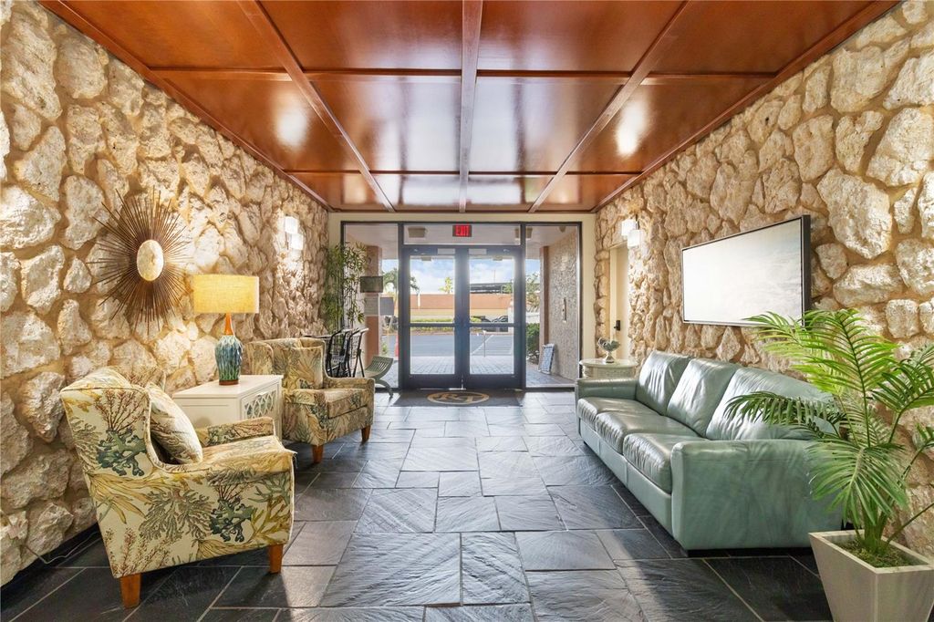 Photo of 17920 Gulf Boulevard #1401, Redington Shores, FL 33708 (MLS # A4659086)