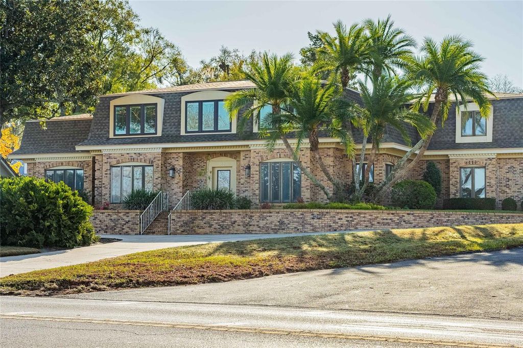 Photo of 555 Lake Hollingsworth Drive, Lakeland, FL 33803 (MLS # L4958902)
