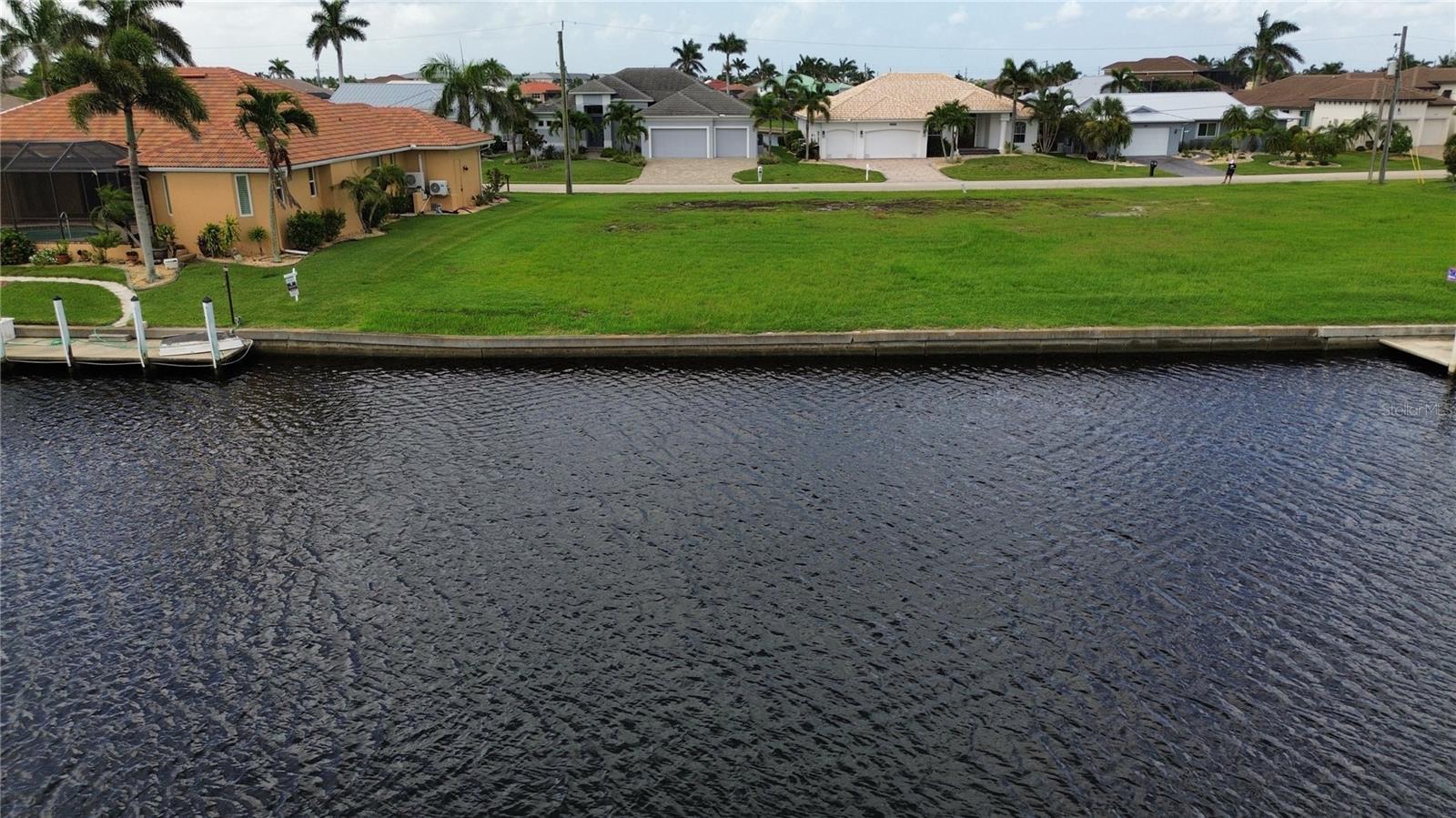 PUNTA GORDA ISLES SEC 14 - Land