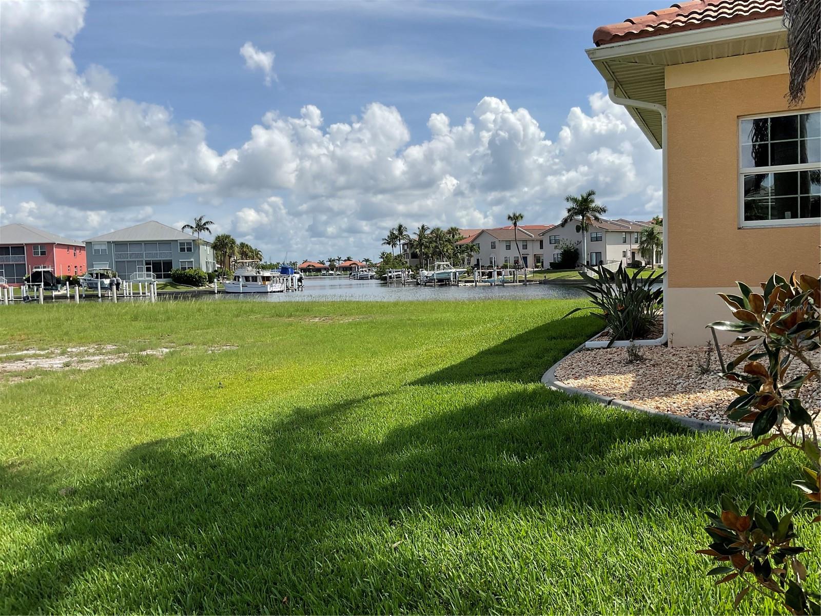 3330 SANDPIPER DRIVE