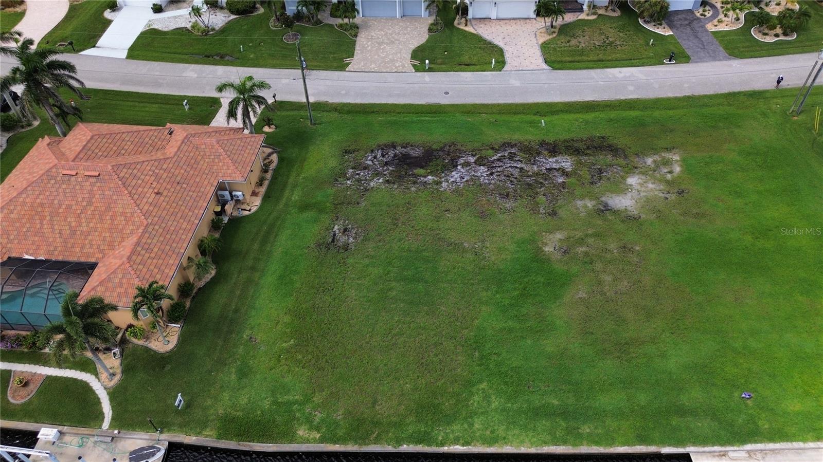 PUNTA GORDA ISLES SEC 14 - Land