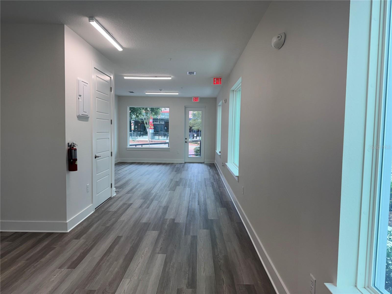 TOWNHOMES AT CITY PLACE - Commercial Lease