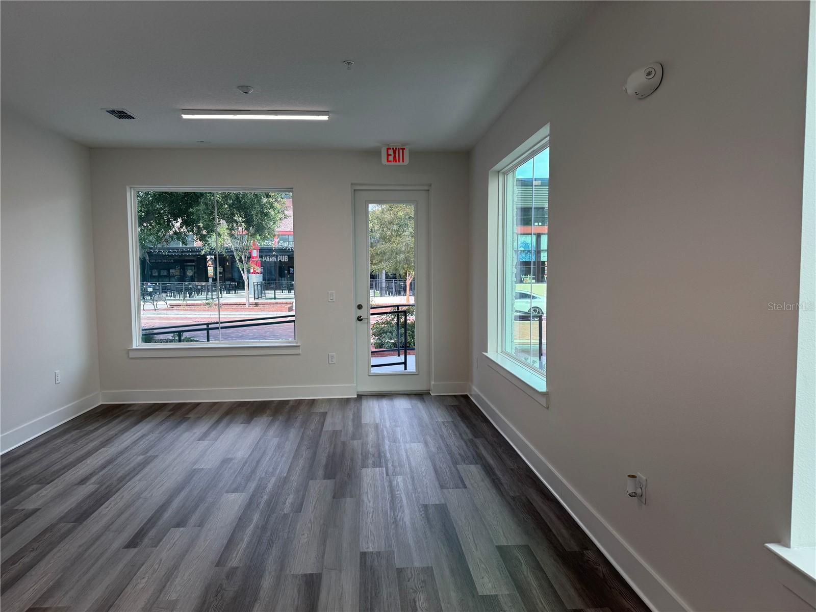 TOWNHOMES AT CITY PLACE - Commercial Lease