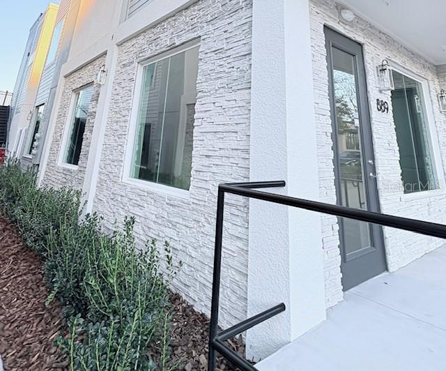 TOWNHOMES AT CITY PLACE - Commercial Lease