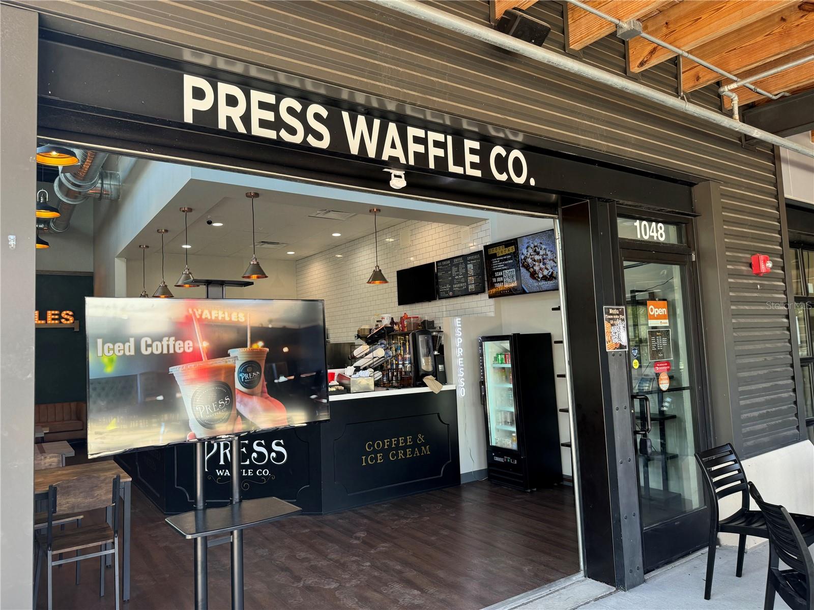 TOWNHOMES AT CITY PLACE - Commercial Lease